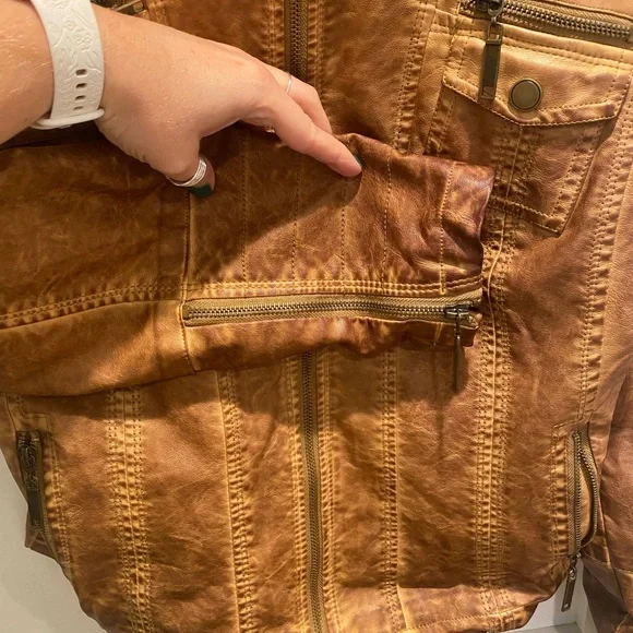 Camel color bomber jacket - Picture 5 of 6